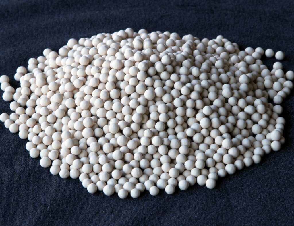 Zeoliitti, molekyyliseulat, KW-Filter Oy.